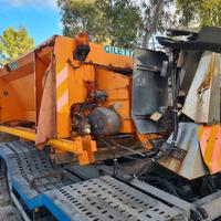 Spargisale e innaffiatrice per autocarri e turbina