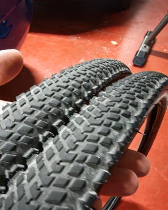 copertoni pirelli 700/40 