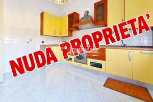 Ampio trilocale da personalizzare- NUDA PROPRIETA'