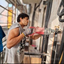 Aperto a possibilità lavorative