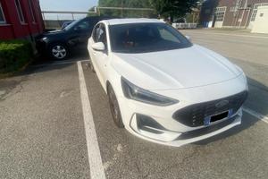 Focus St-line X fari MATRIX