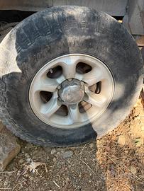 Gomme e cerchi pajero