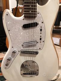 Chitarra elettrica per mancini