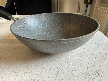 Acquista Padella Wok in ghisa grigia da 28 cm