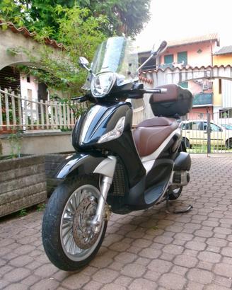 Piaggio Beverly 300 - 2013 - 25.219 km - Full Opti