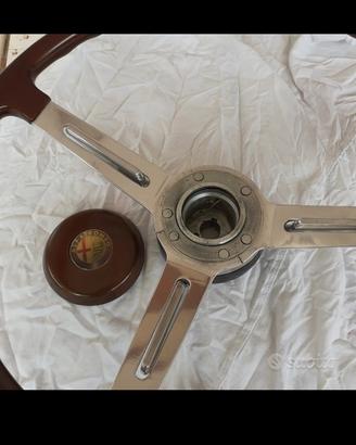 Volante d'epoca originale Alfa Romeo