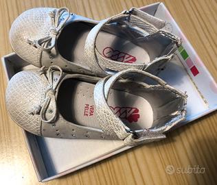 Scarpe in pelle per bambina nr. 22