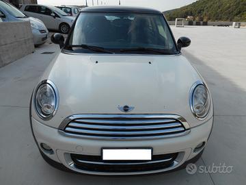 Mini Mini 1.6 16V Cooper D OK NEOPATENTATI