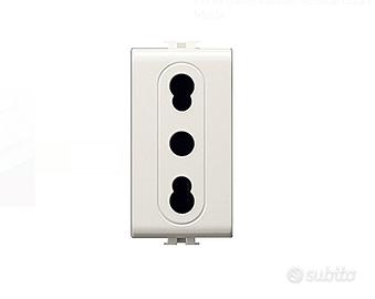 17 x ELETTROCANALI - SE8080 Presa bivalente si