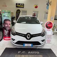 Renault Clio dCi 8V 75 CV 5 porte Moschino Intens