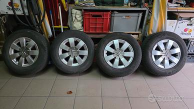 Cerchi in lega Citroen C8 con gomme Michelin