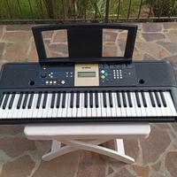 Pianola Yamaha YPT-220