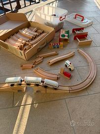 Trenino in legno con pista - 80 pezzi