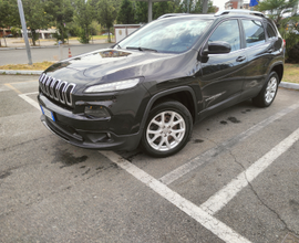 Jeep Cherokee 2.0D 4x4 Longitudine