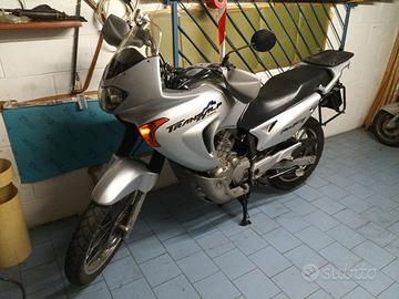 Honda Transalp XL650V
