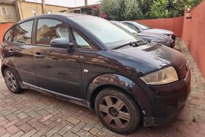 audi A2 
