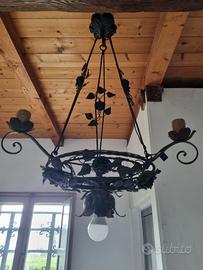 Antico Lampadario ferro battuto