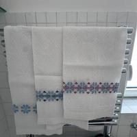 Asciugamani di fiandra a punto a crocetta