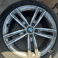 Vendiamo cerchi BMW serie 1 F40 m