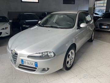 Alfa Romeo 147 1.9 JTD (120) 5 porte Murphy&Nye