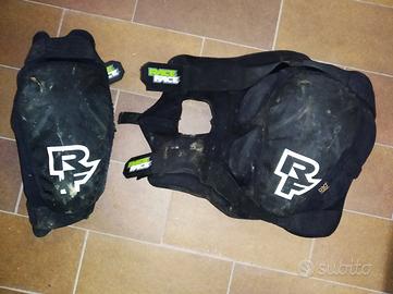 Ginocchiere Race Face Ambush