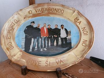 piatto collezione mitici Nomadi gruppo musicale