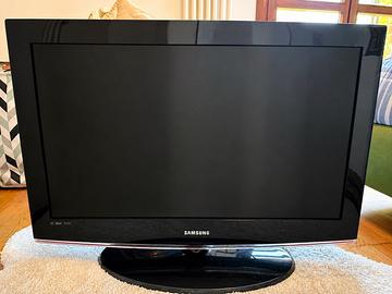 TV Samsung 32” LCD – Perfettamente funzionante