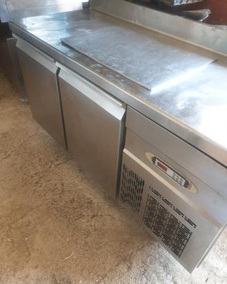 Tavolo refrigerato 2 ante