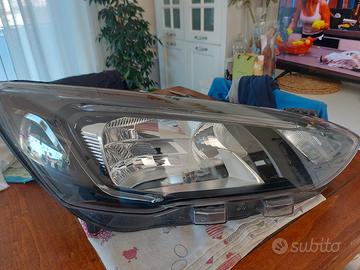 Faro anteriore Ford Focus 