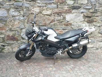 BMW F 800 R patente A2