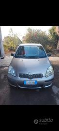 TOYOTA YARIS 1.4 TDI 75CV 5 porte 2003 neopatentat
