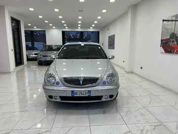 Lancia Lybra 1.8i 16v