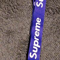 portachiavi con cordino supreme