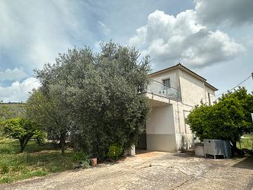Appartamento in villa via del cesenese Sonnino