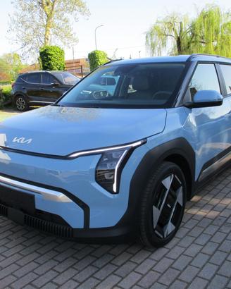 Kia EV3 81,4 kWh Earth - PRONTA CONSEGNA