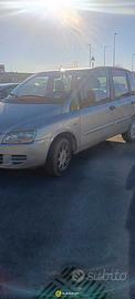 FIAT Multipla 1.6 16V Natural Power Dynamic