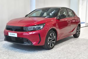 Opel Corsa 1.2 hybrid gs 110cv dct6