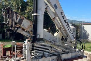 Gru usata bonfiglioli mod. 7600/0