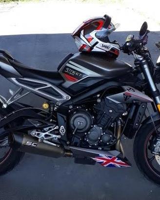 moto Triumph Street Triple 765 Rs 2017