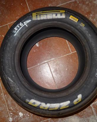 Gomme slick F 4 usate