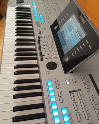 Yamaha tyros 4