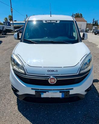FIAT DOBLO' 5 POSTI AUTOCARRO N1