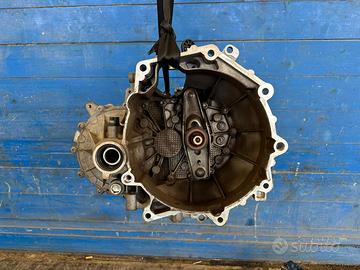 CAMBIO MANUALE COMPLETO VOLKSWAGEN Up Serie (122)