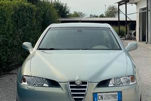 Alfa Romeo 166 3.2 Distinctive 2004