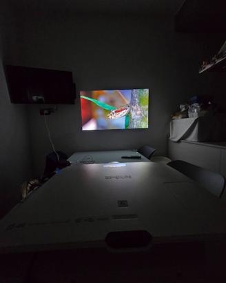 Epson TW9300W 4K HDR Wireless + Staffa + 3D