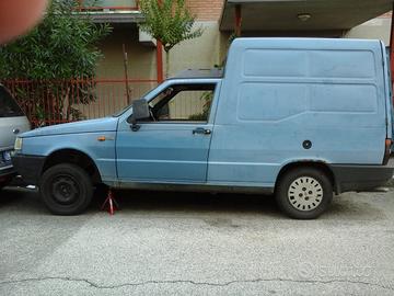Furgone fiat fiorino