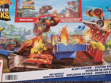 gioco  hot wheels monster trucks 