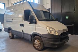 IVECO DAILY 33S13