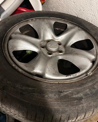 Cerchione e pneumatico Subaru Forester SJ