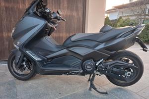 Yamaha T -Max  530   